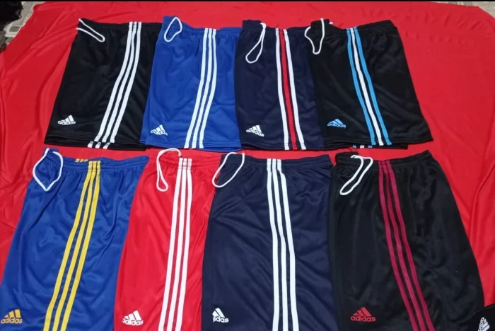 Short 3 Líneas Adulto