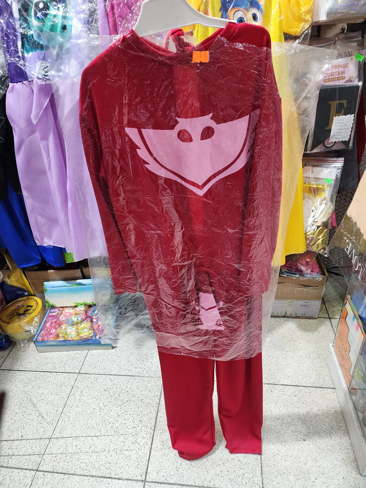 Disfraz de Budy y de Hombre Araña y Muchos Otros - Imagen 2