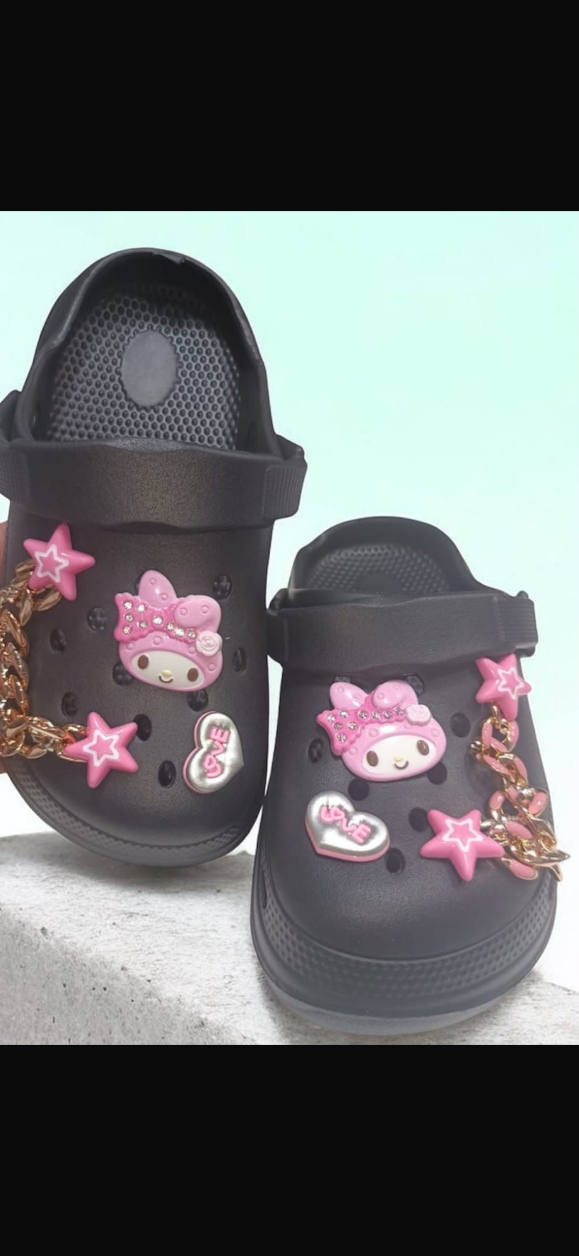 Cros Hello Kitty Chards - IMG_3487.png