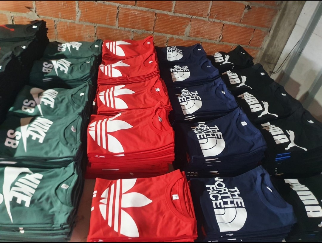 Remeras Marcas  Estampadas - Imagen 3
