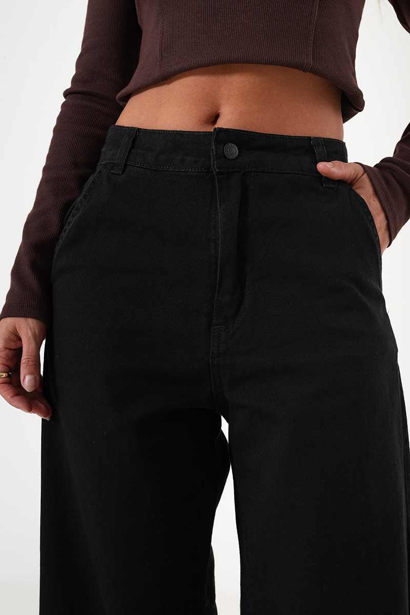 1290.1 Wide Leg Jean Clásico Negro - HER%20JEANS-90.jpg