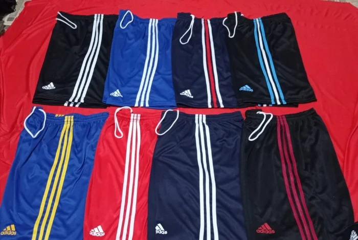 Short 3 Líneas Adulto