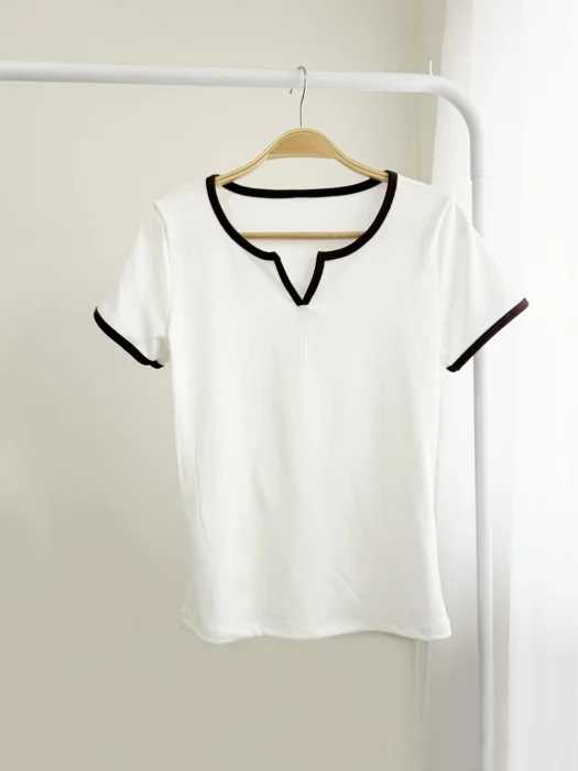 Remera Morley