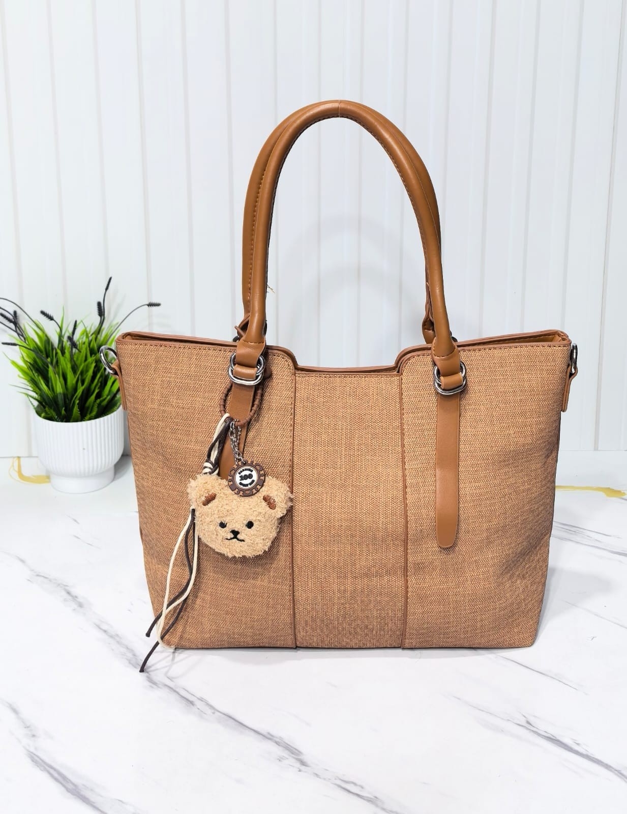 Cartera Grande de Cuero Pu* Excelente Calidad - Imagen 2