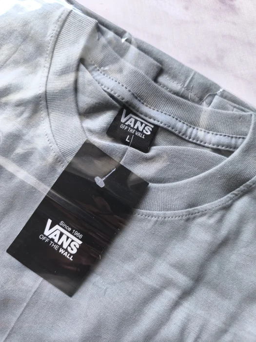 Remera Vans Bordado