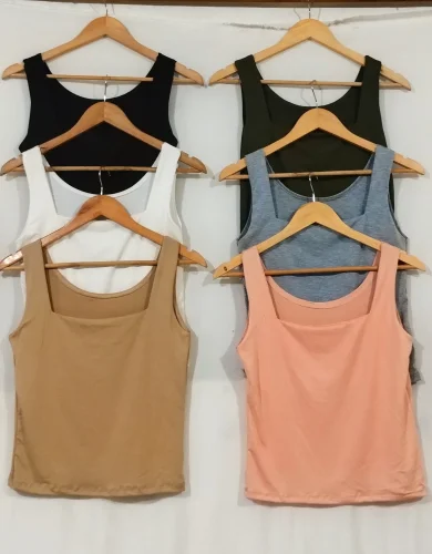 Musculosa  Cuello Cuadrado