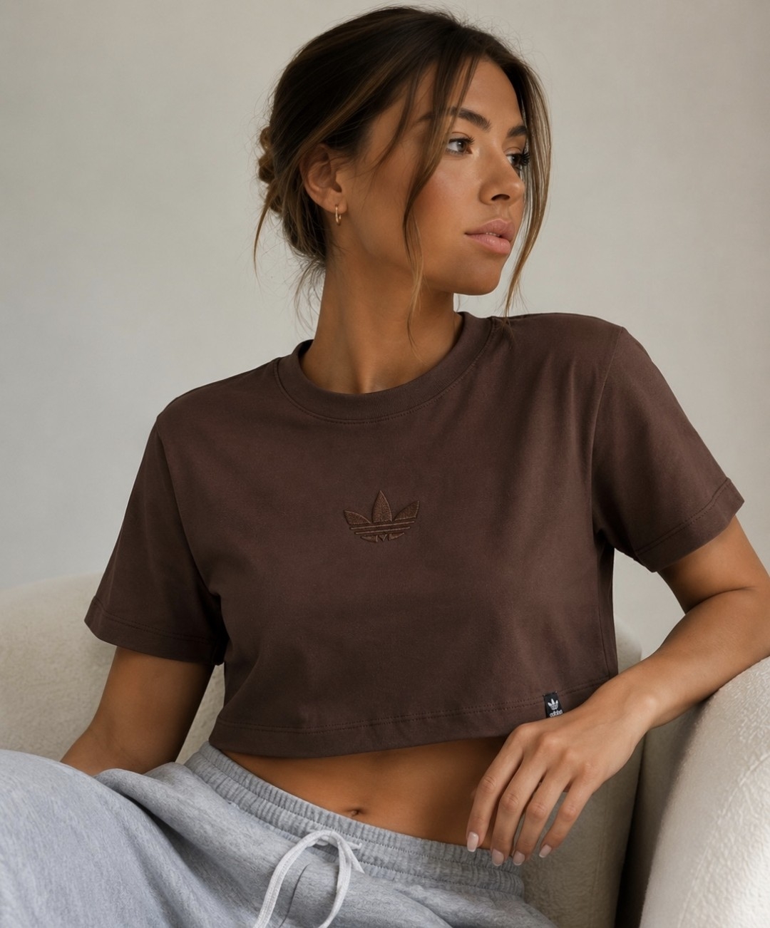 Crop Dama Adid  Premiun Bordado Flor - Imagen 3
