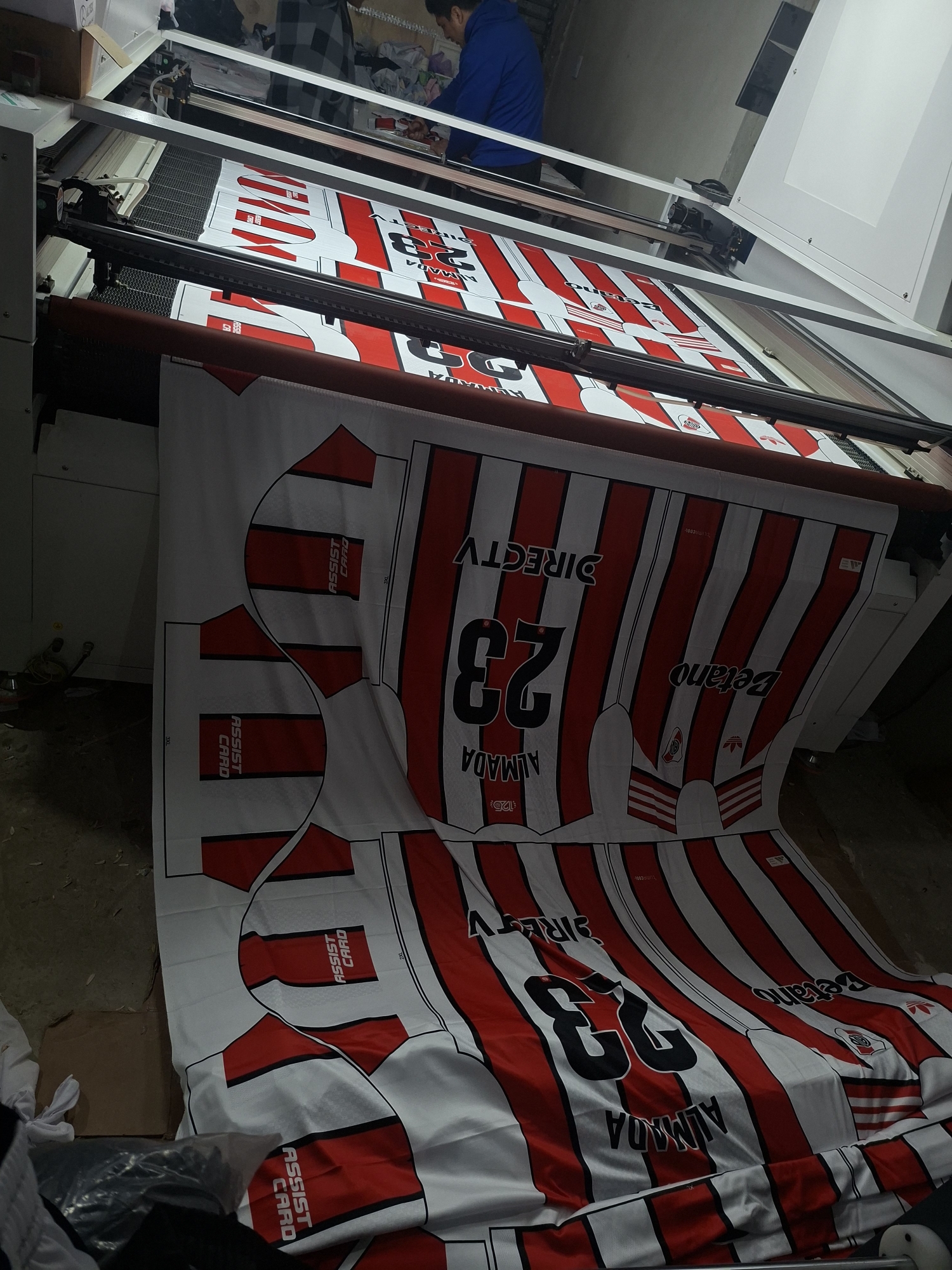 Camisetas Adulto y Niño - Imagen 3