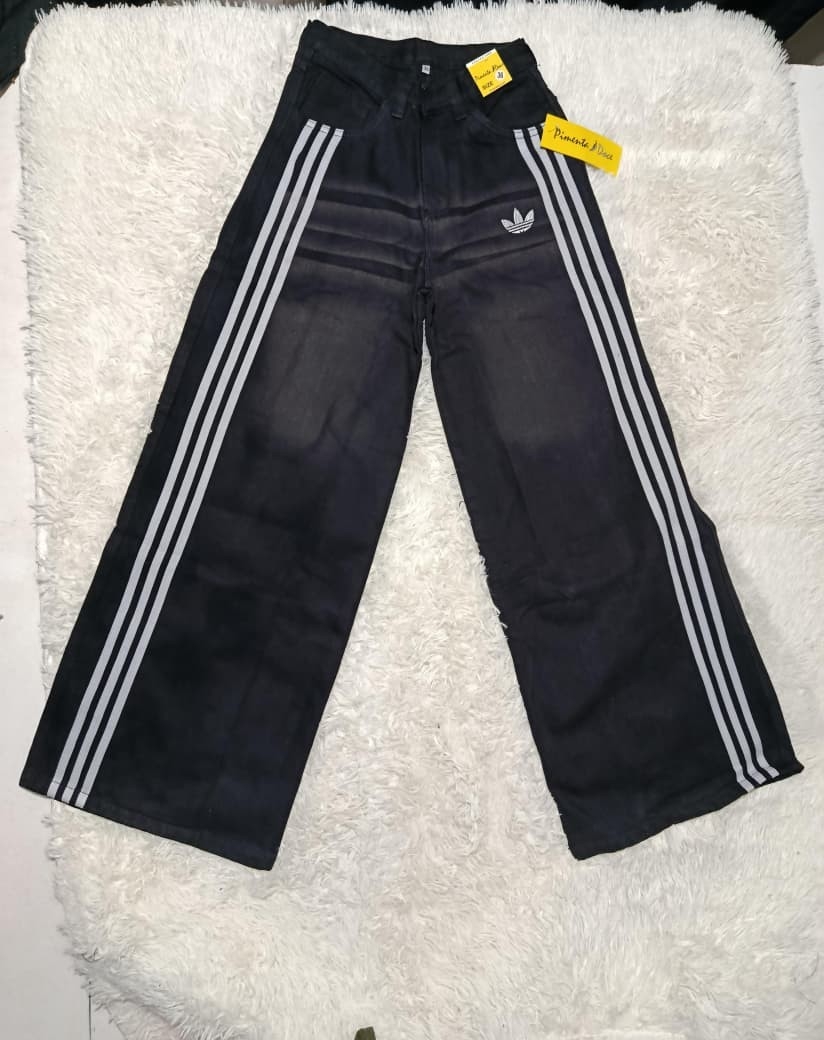 Willde Jeans Negro Bordado - Imagen 2