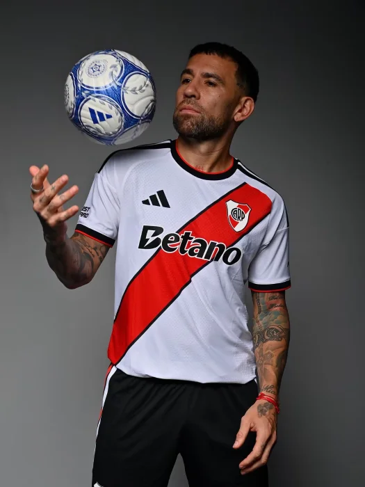 Camisetas de River Bordadas