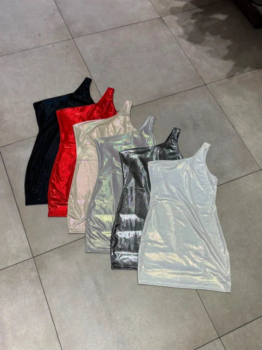 Vestido Brilloso Corto un Hombro