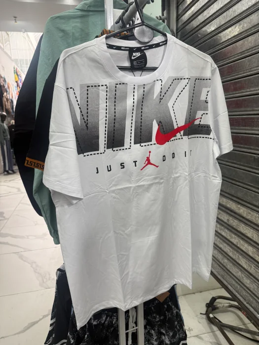 Remeras Relieve