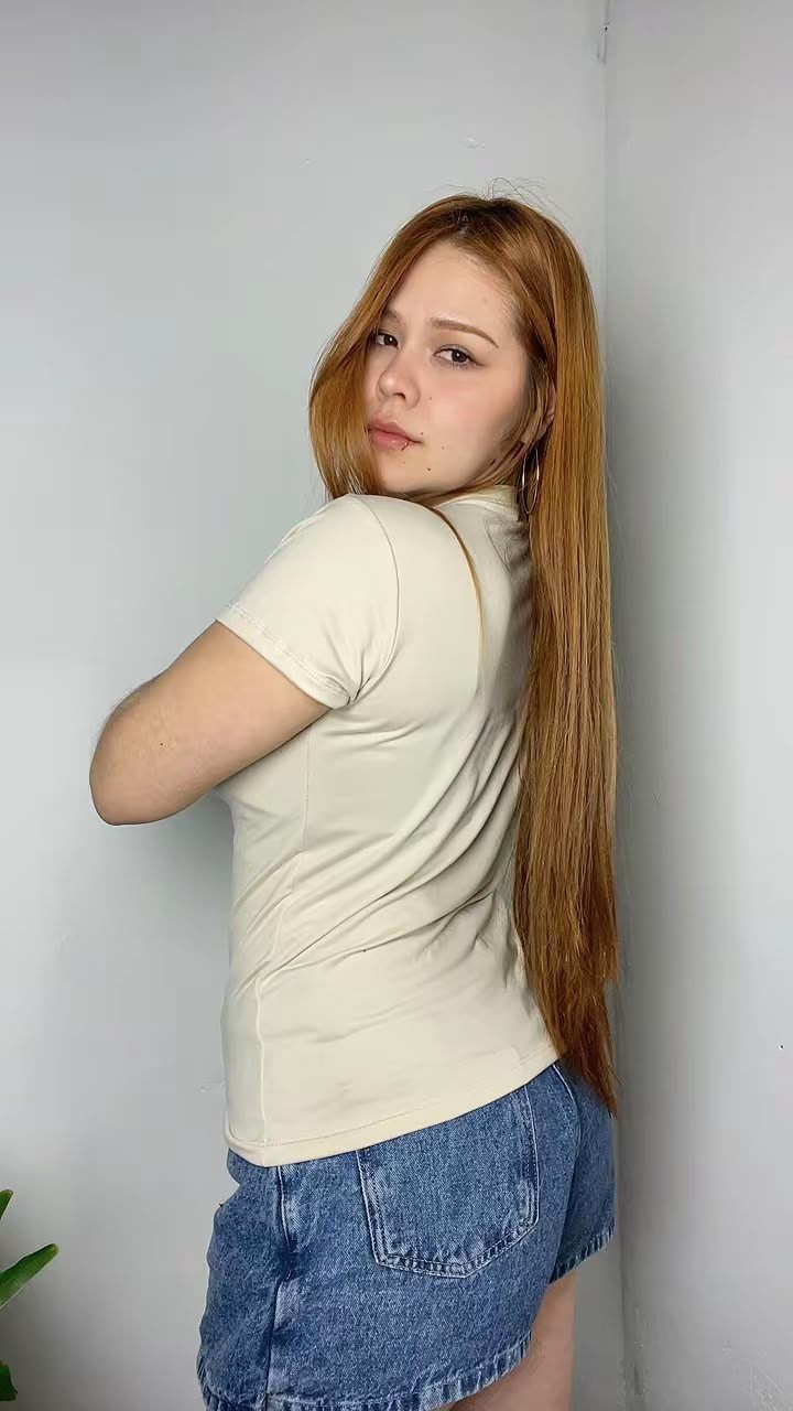 Remera Básica de Modal Sof - Imagen 2