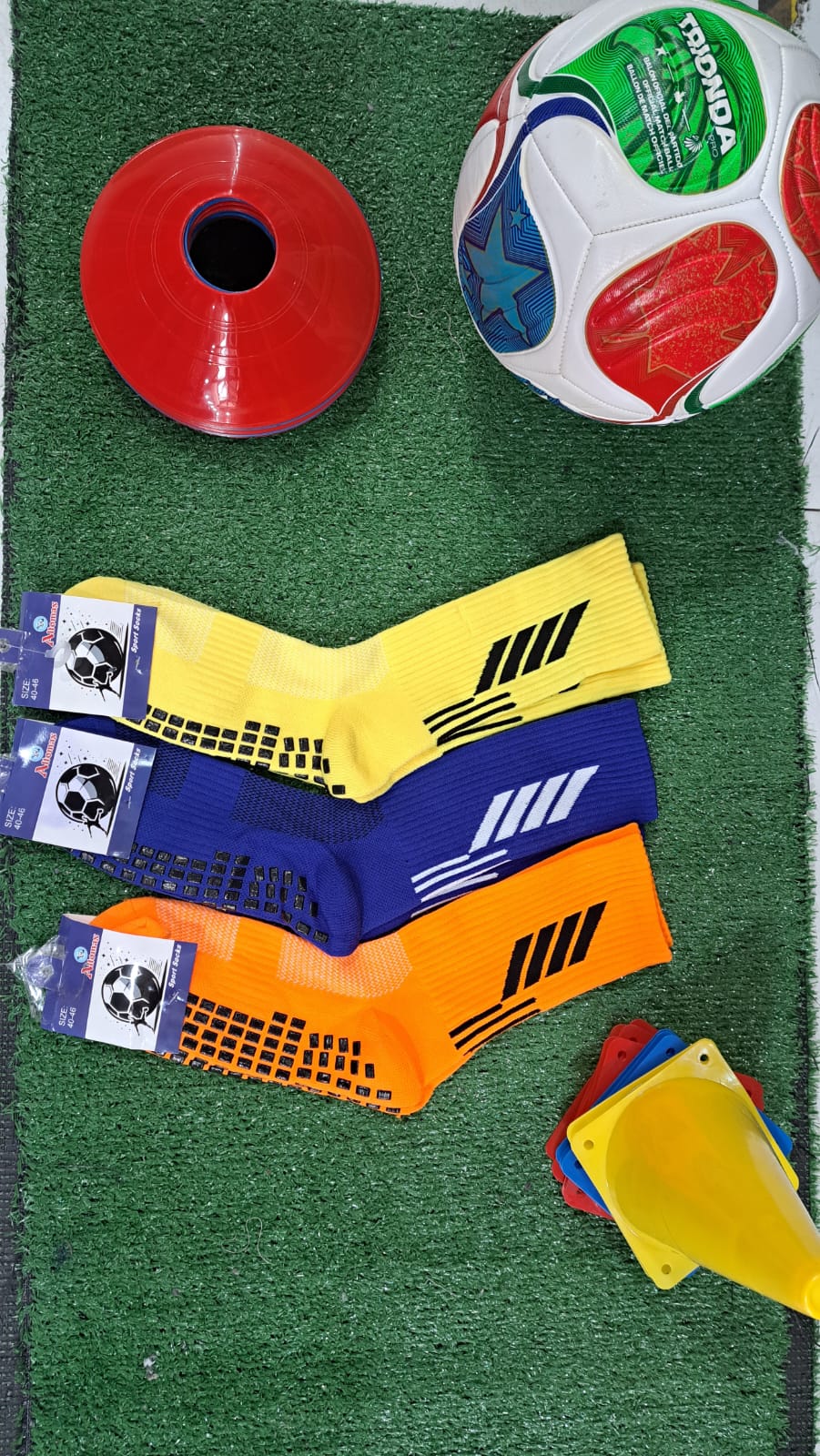 Medias de Fútbol y Deporte para Adulto  con Antideslizante Pro-grip - WhatsApp%20Image%202026-08-19%20at%2020.48.29%20(1).jpeg