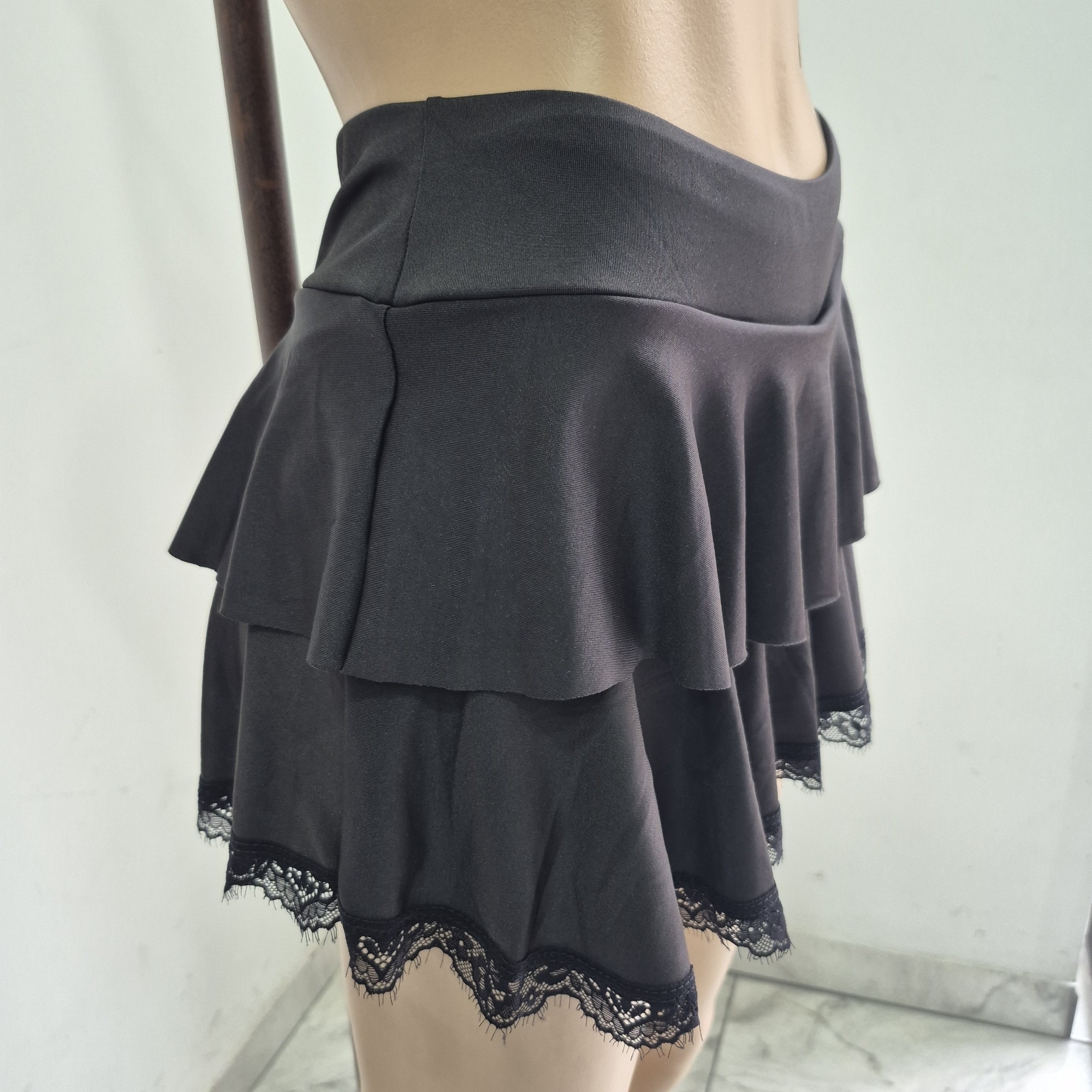 Pollera Short con Puntilla - Imagen 2