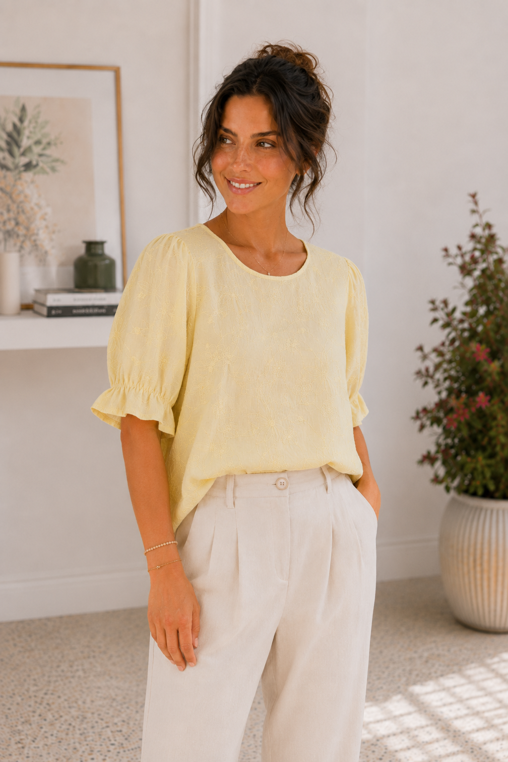Blusa 3/4 Brodery - ChatGPT%20Image%2024%20jul%202026%2C%2004_12_12%20p.m..png
