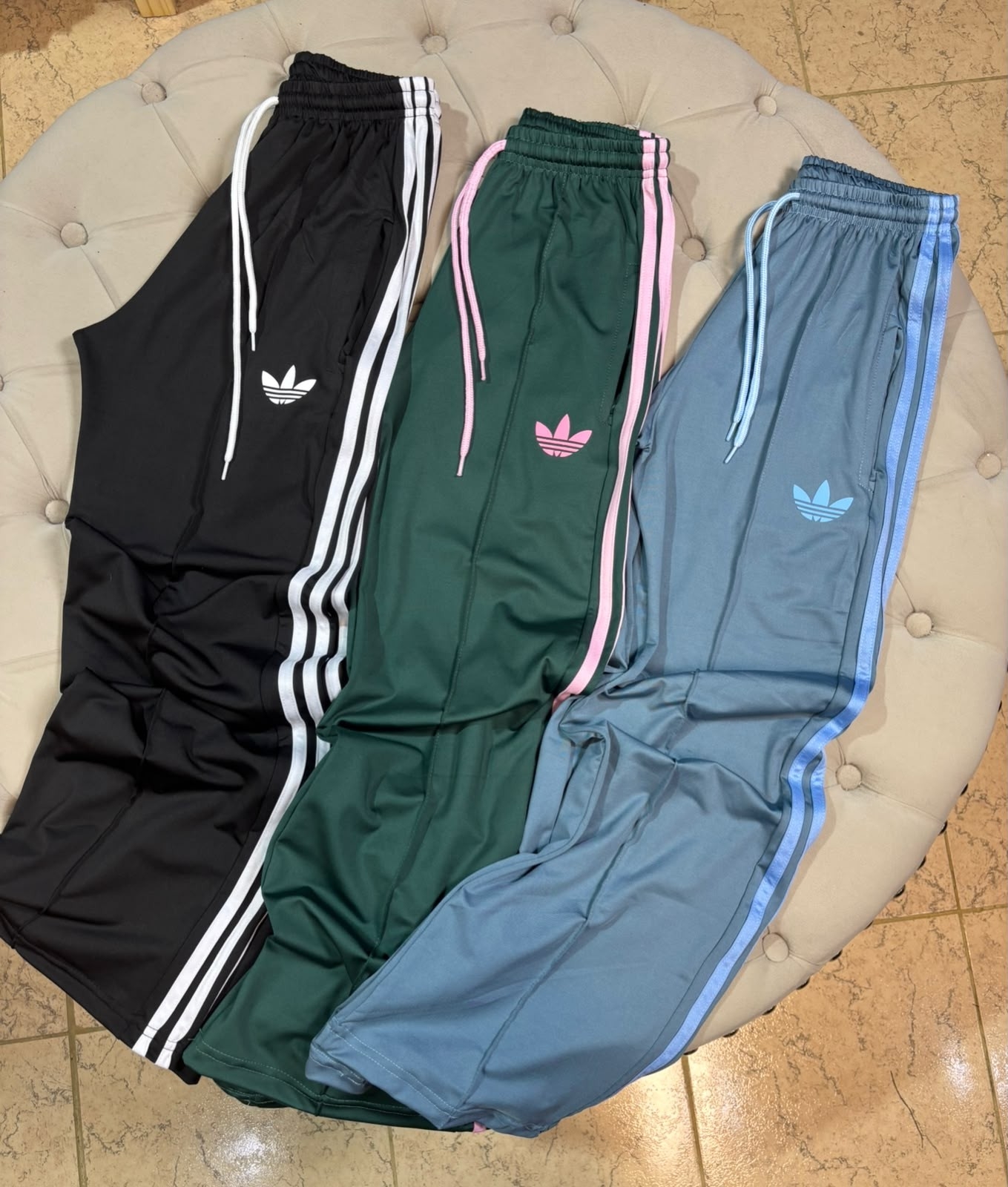 Pantalón Adidas - Imagen 3