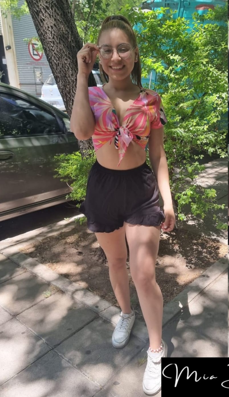 Conjunto de Fibrana Top Estampado + Short con Volado - Imagen 3