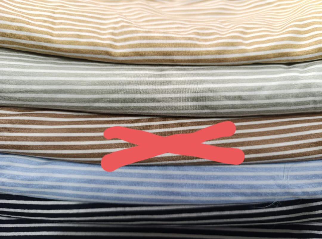 Remera Rayado Cuello V de Modal Viscosa - Imagen 4