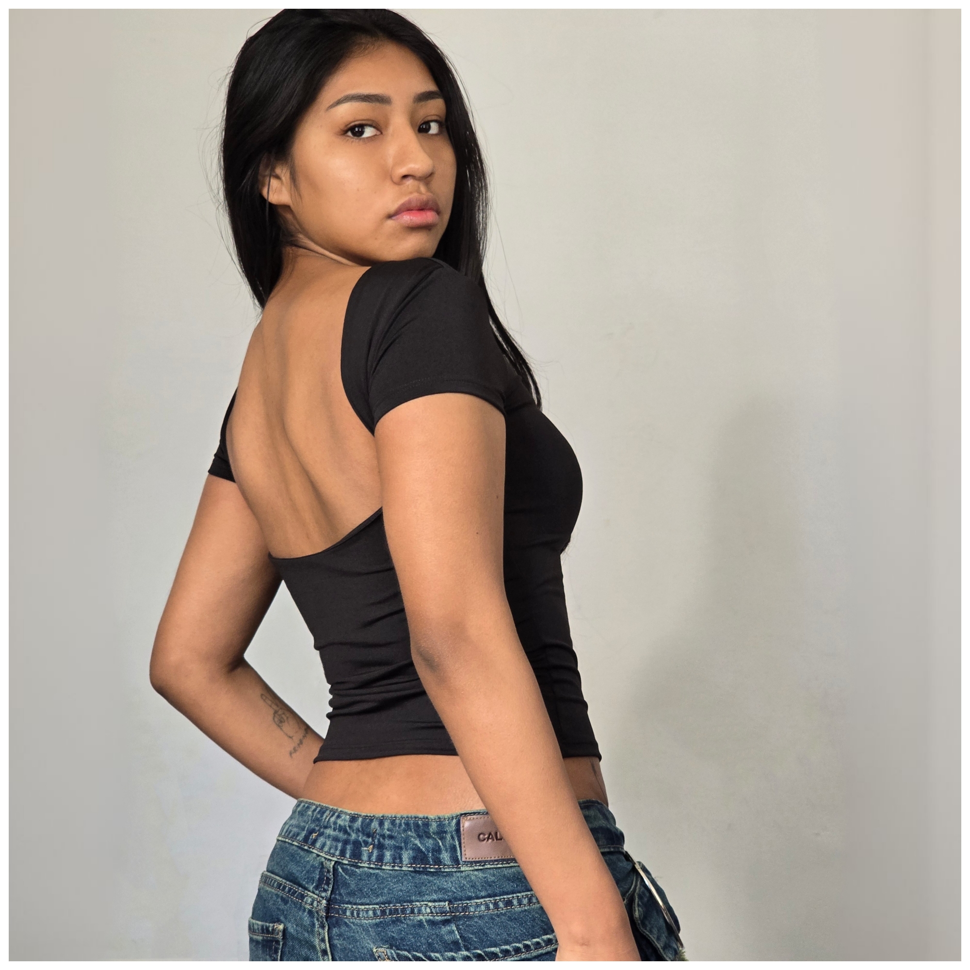 Remera Espalda Abierta - Imagen 6