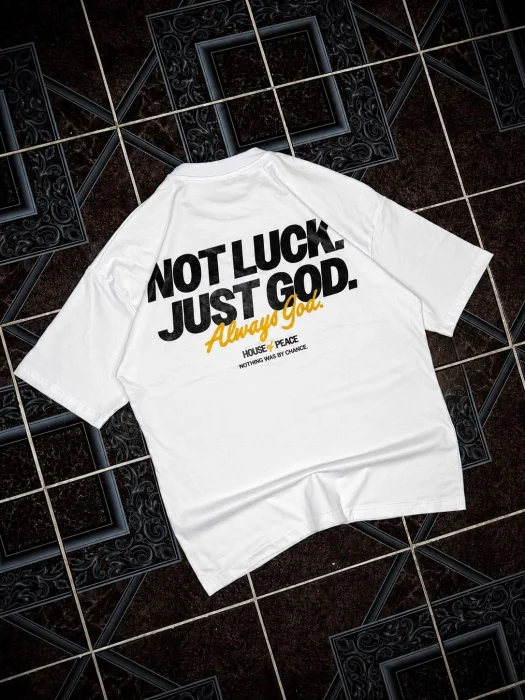 Remera Oversize Not Luck Cristiana