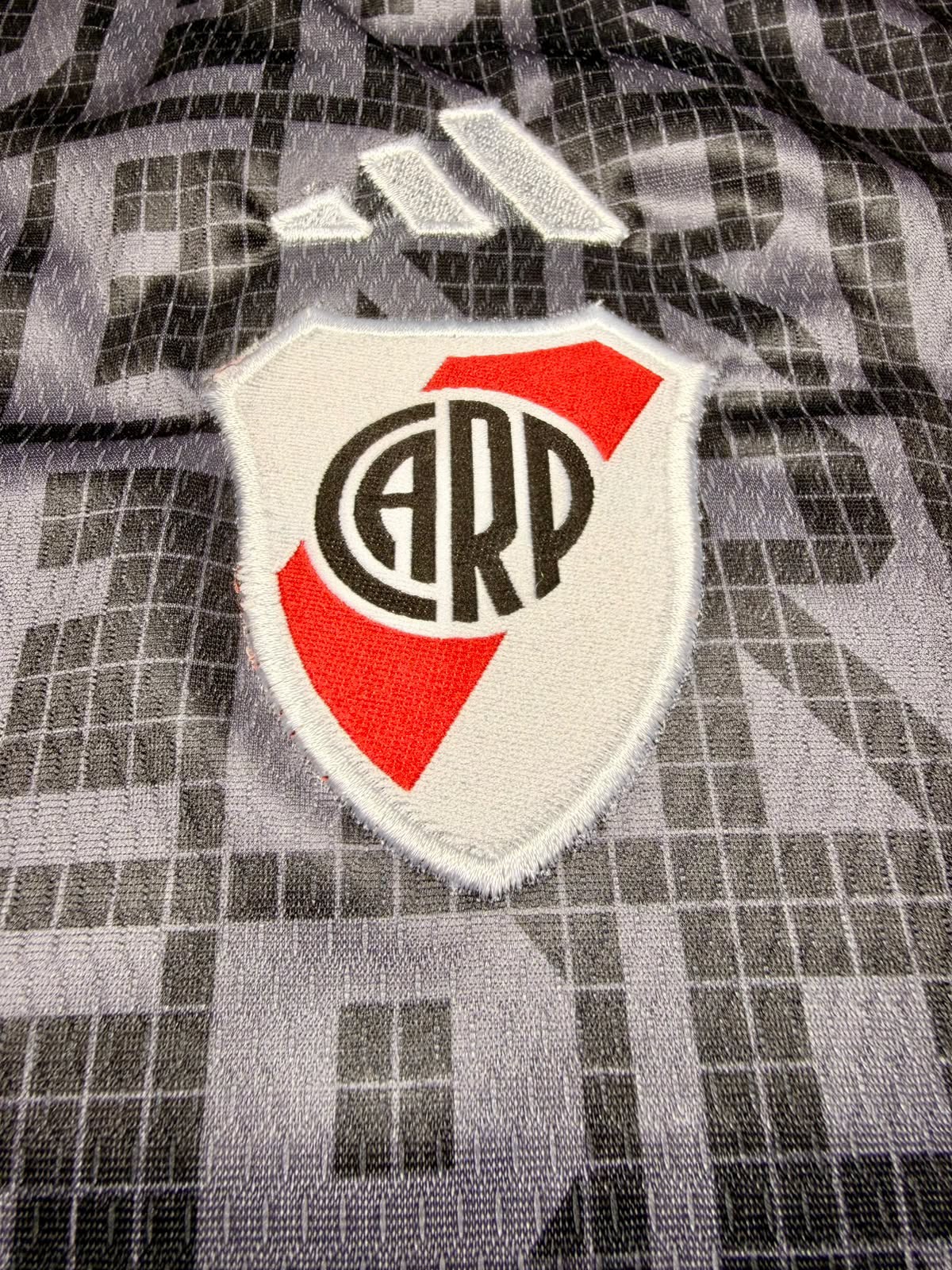 Camiseta River Premach Bordada - Imagen 2