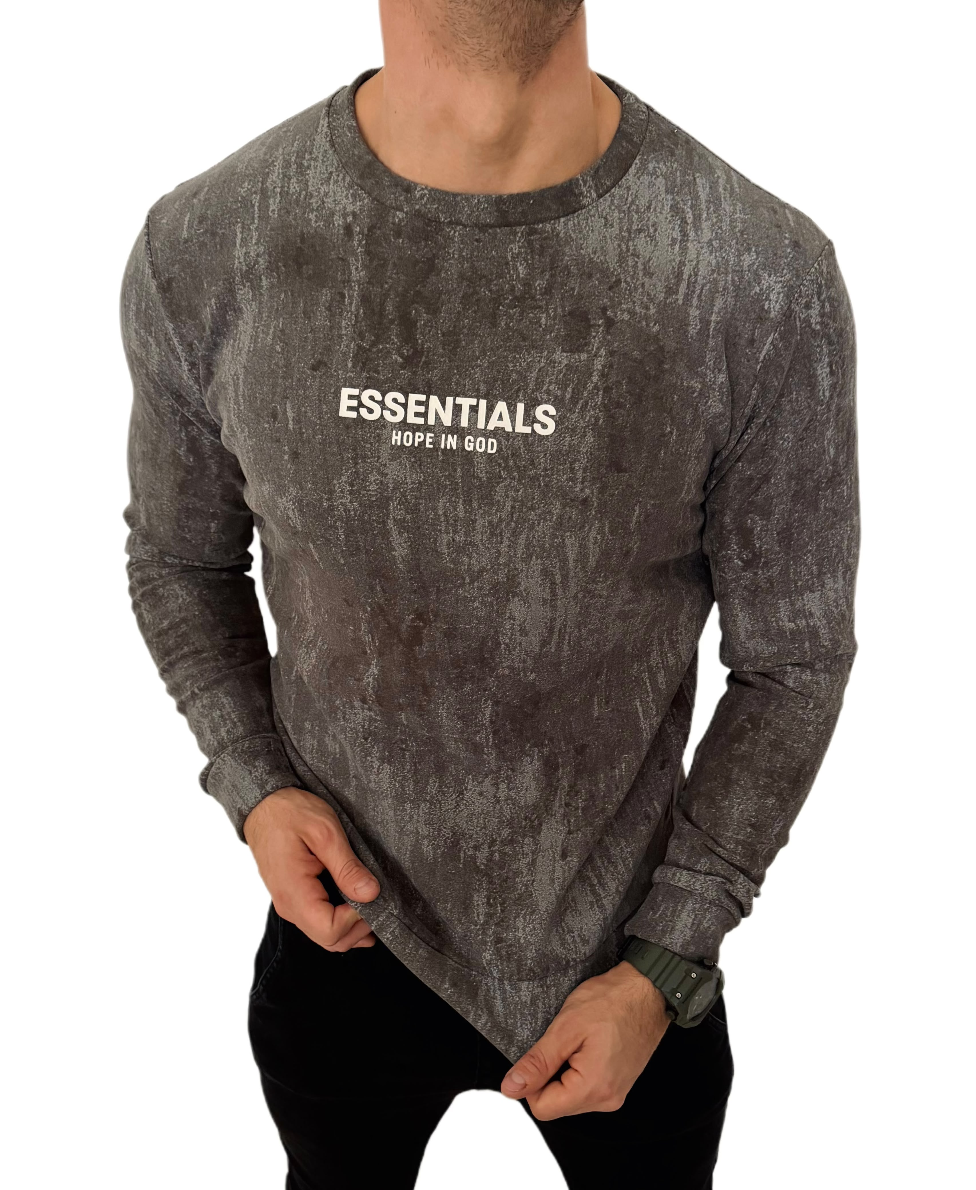 Buzo Essentials - 23348b1f-71d7-4f92-9a6c-9f5f3cddd262.jpeg
