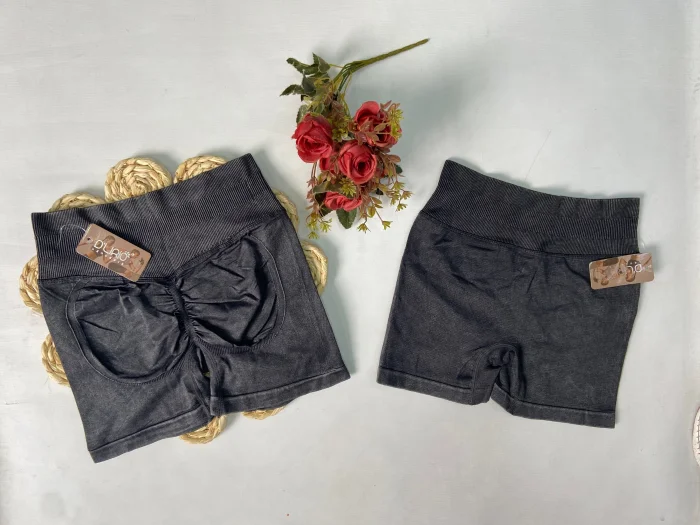 Short Negro Prelavado D'lirio