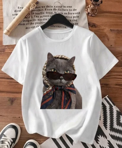 Remeron Cat Fashion