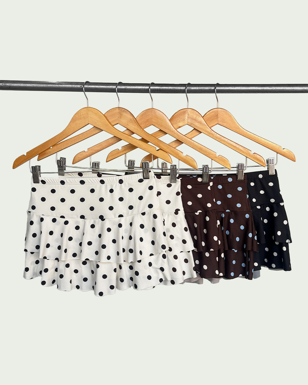 Falda Volados Modal Soft Lunares - Falda_Modal%20Soft%20Lunares_Volados_percheros.png