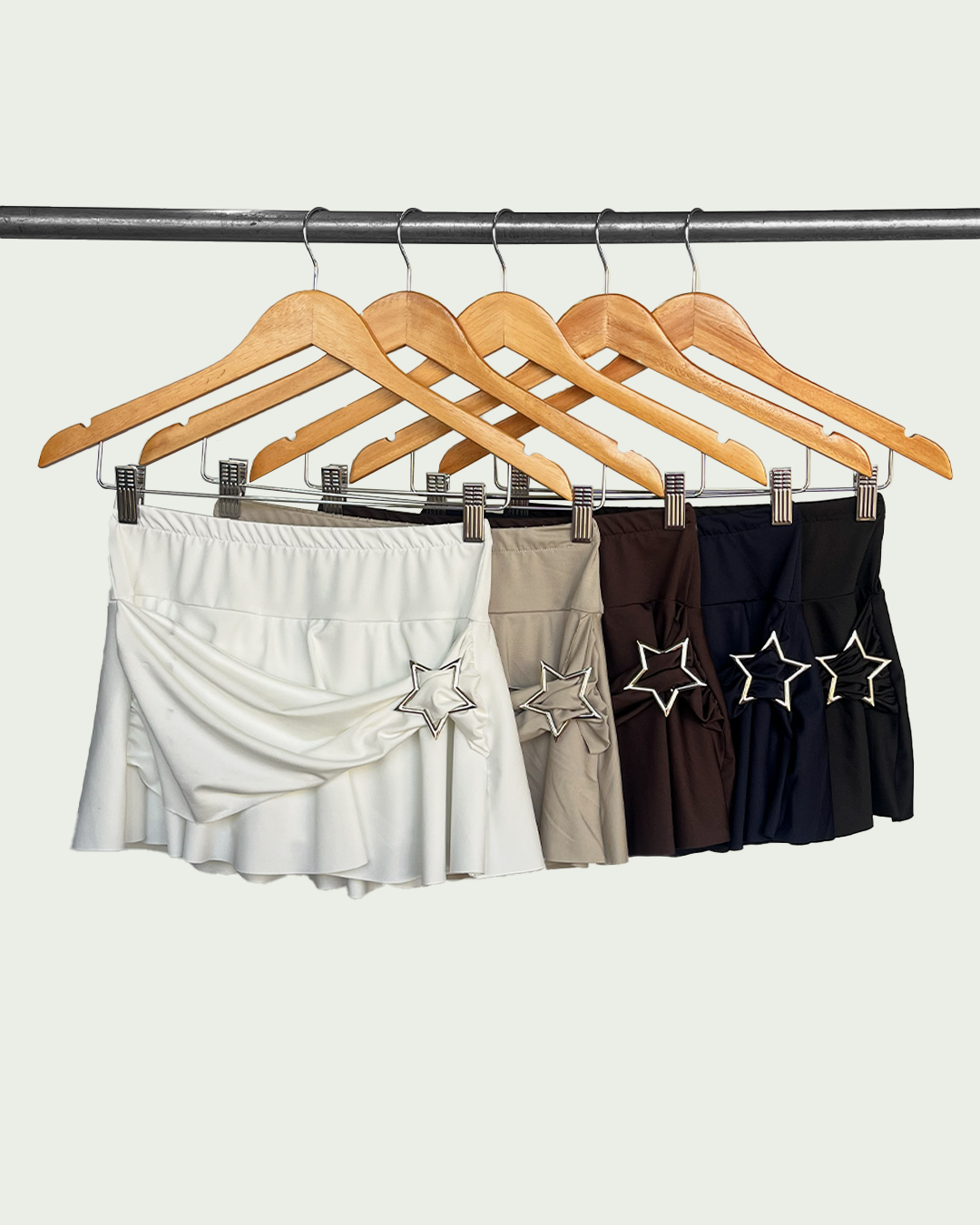 Pollera Pantalón Microfibra con Aplique Estrella - Pollera%20Pantalon_Microfibra%20con%20Estrella_perchero.png
