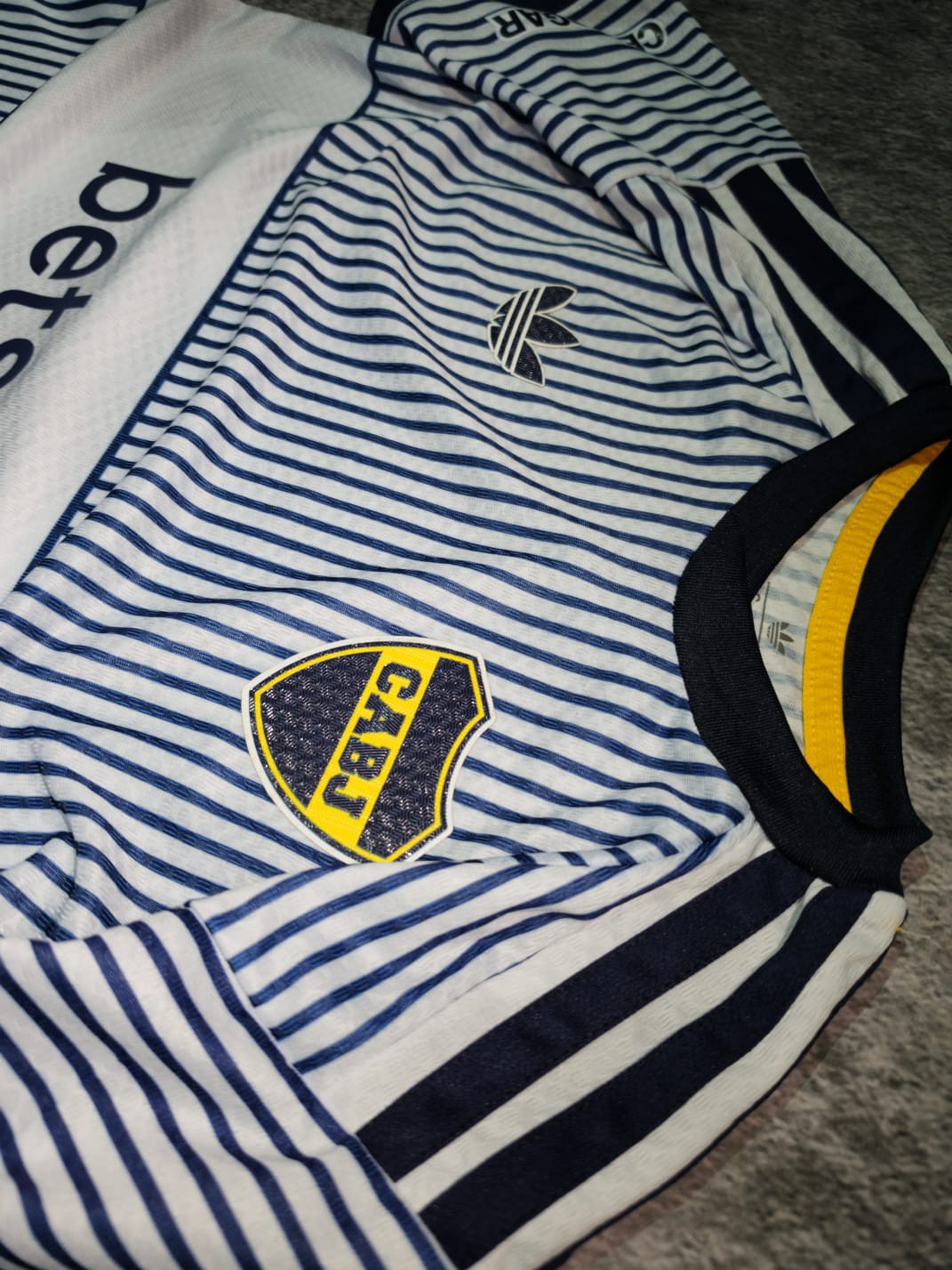 Camiseta Suplente de Boca Filtrada - Imagen 2