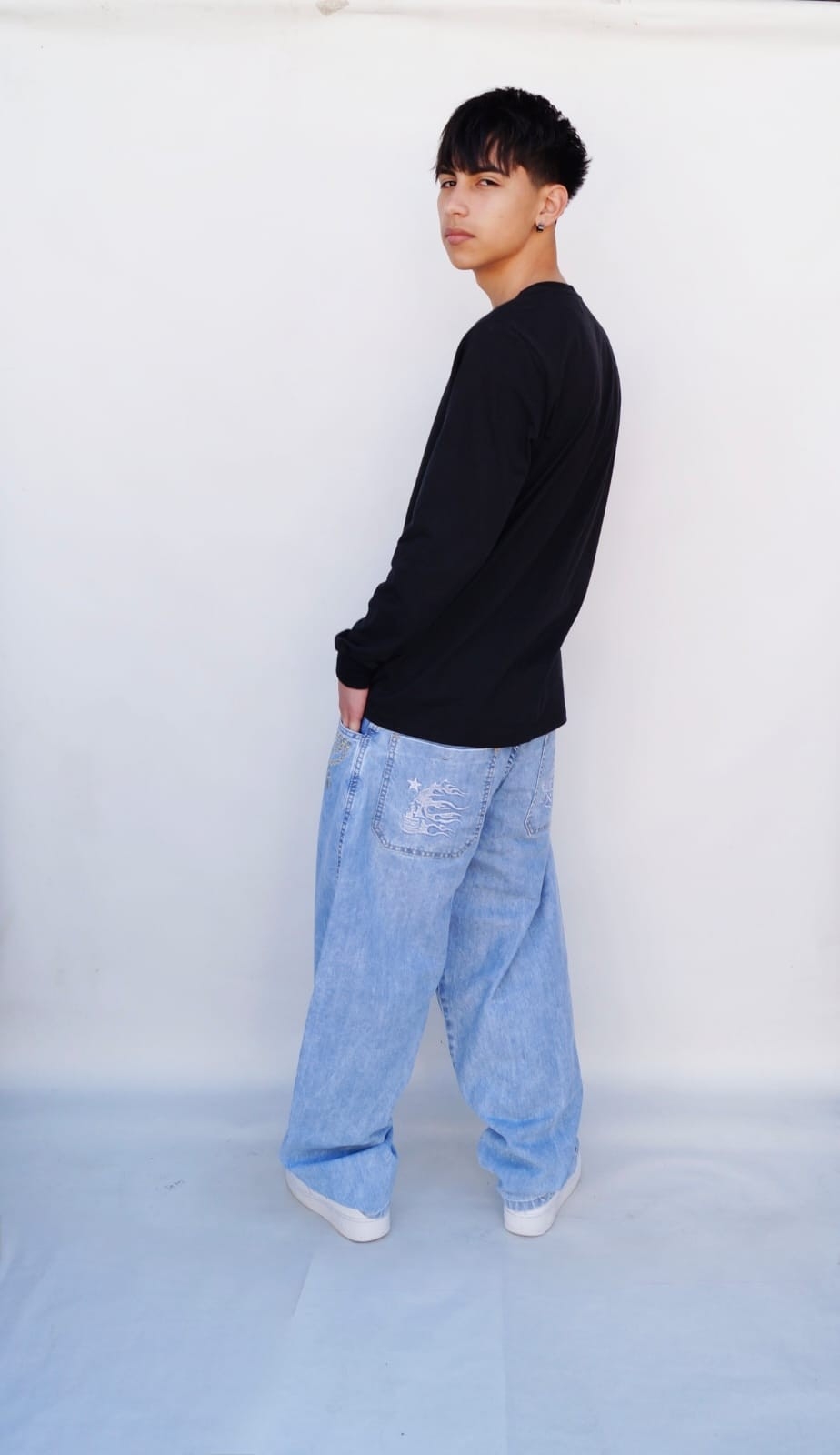 Baggy Doble Bordado Celeste Teens - Imagen 3