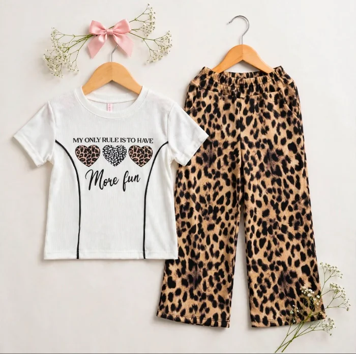 Conjunto Animal Print Corazones