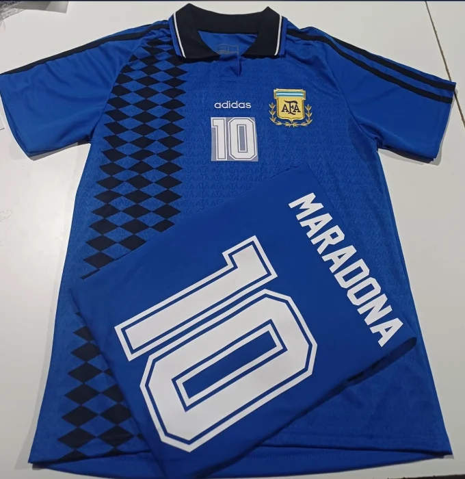 Retro Maradona 94