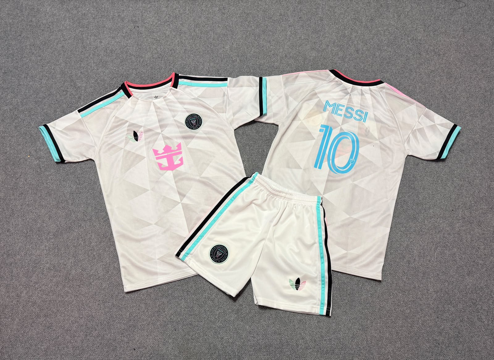 Conjunto Niños Inter Miami Nuevo Messi - Imagen 3