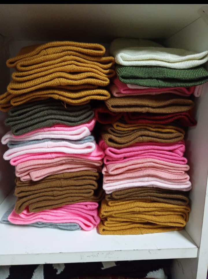 Gorritos de Rocky para Niños - Imagen 2