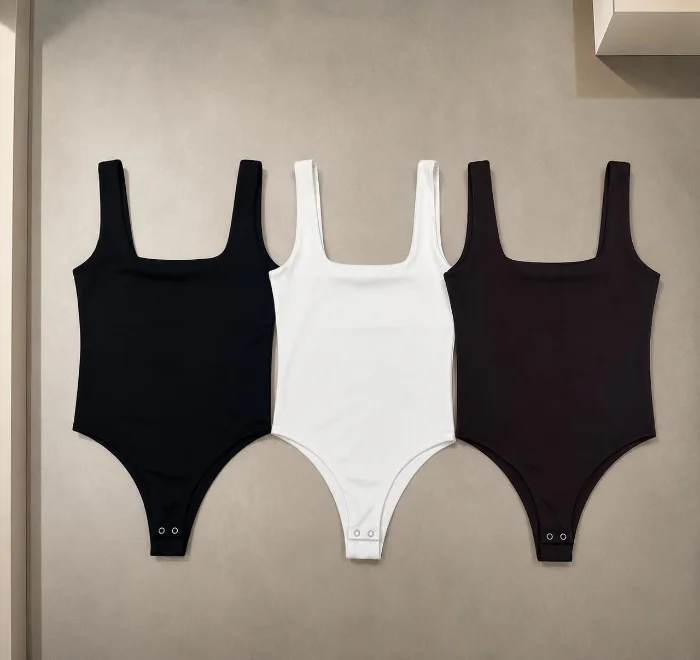 Art8283 Body Escote Cuadrado Premium