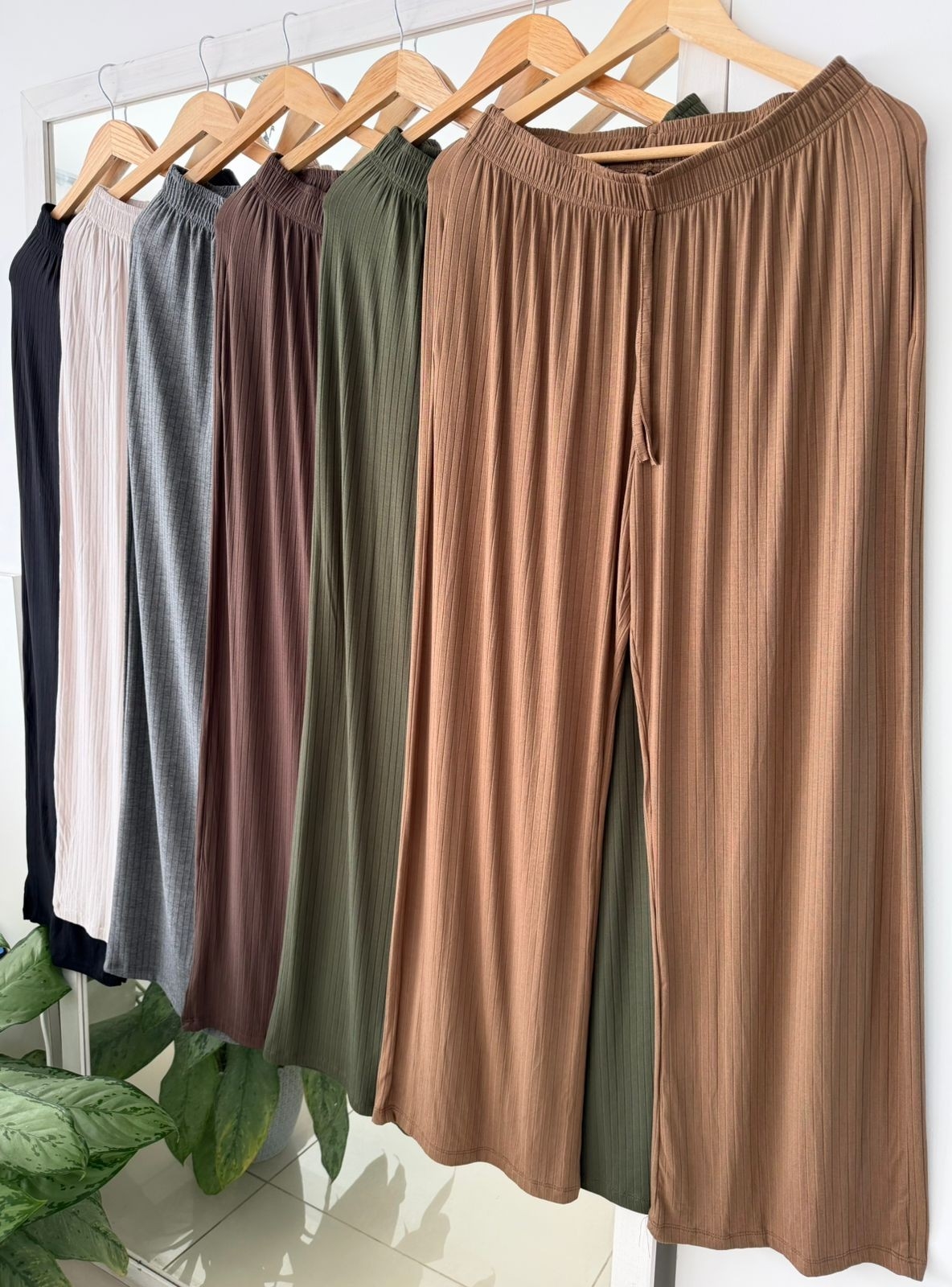 Pantalones de Morley Viscosa en Talles Especiales - Imagen 2
