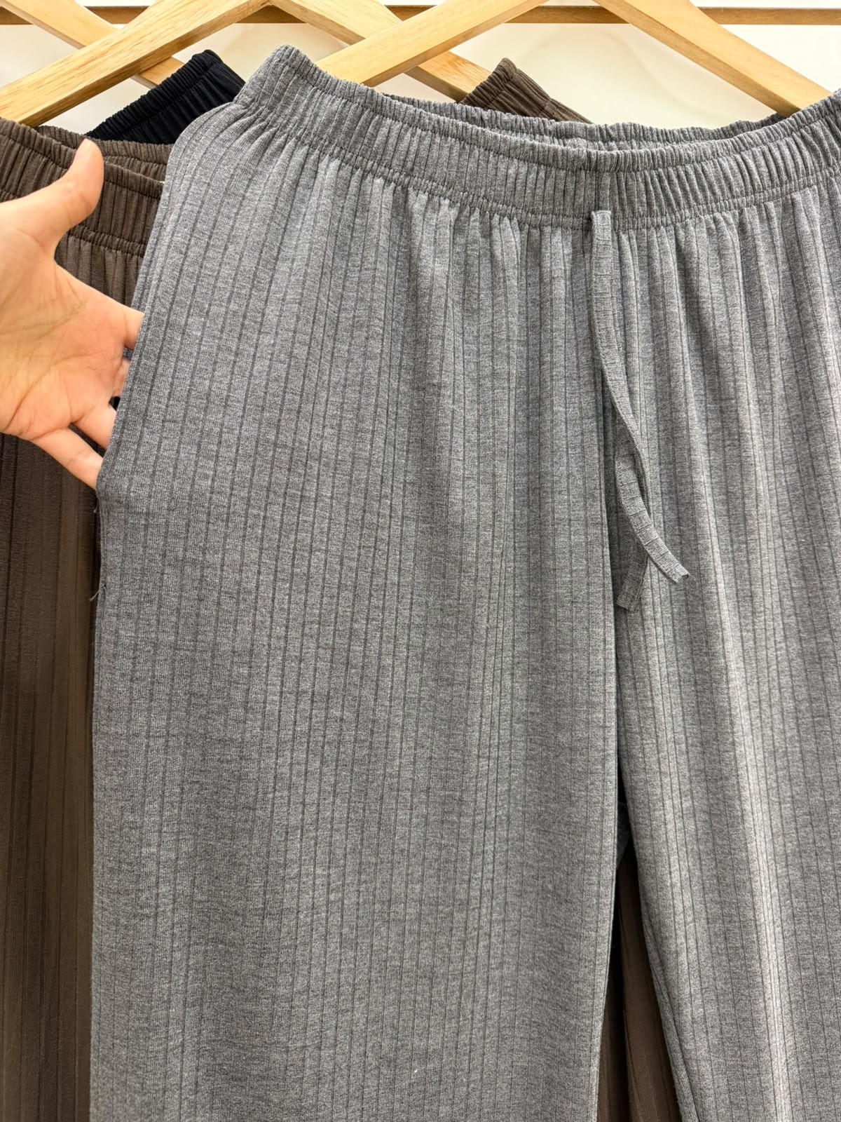 Pantalones de Morley Viscosa en Talles Especiales - Imagen 4