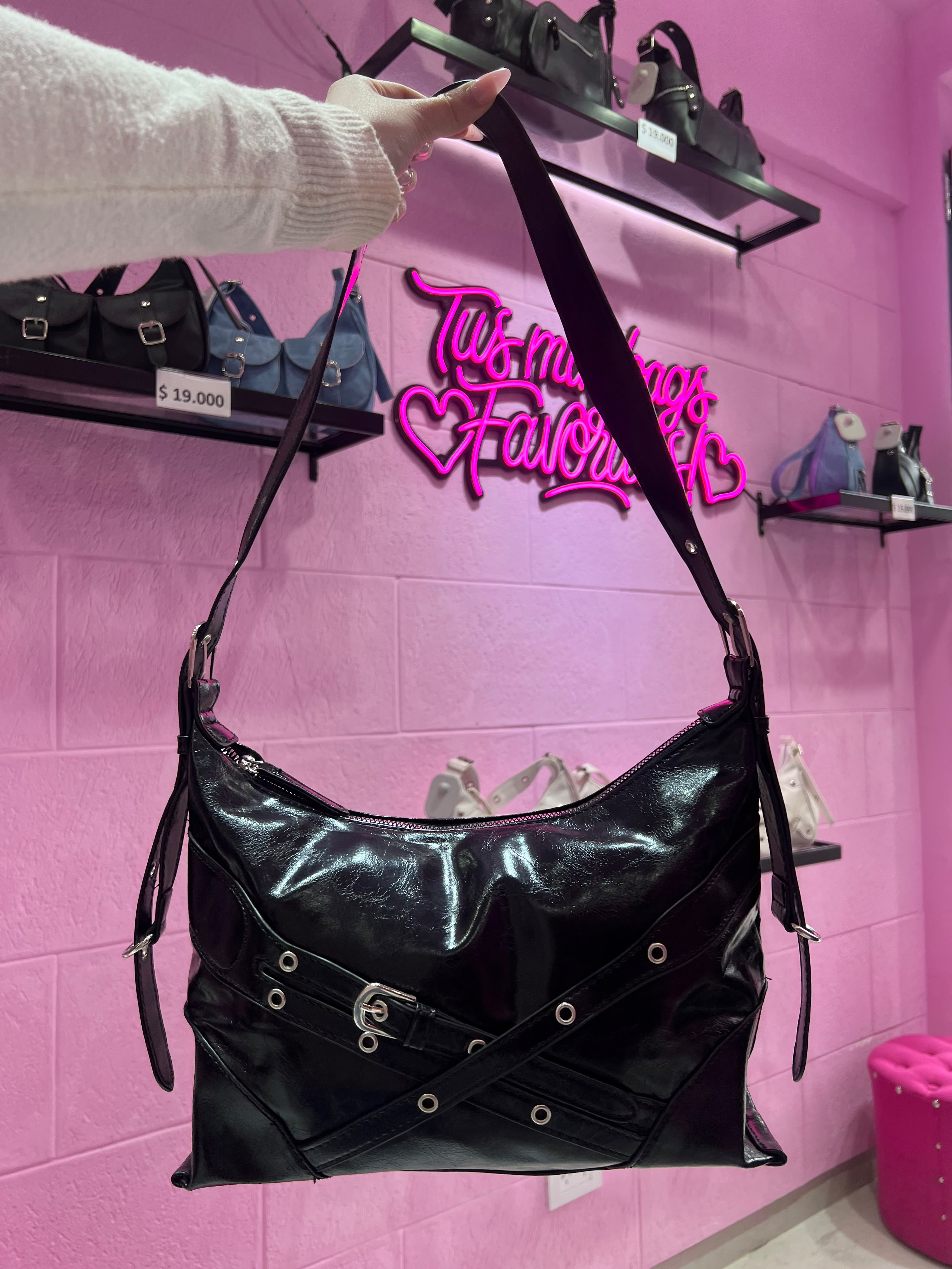 Cartera Mini Bag Baguette - 05f5b587-7f8e-4fea-8003-2354599527ba.jpeg