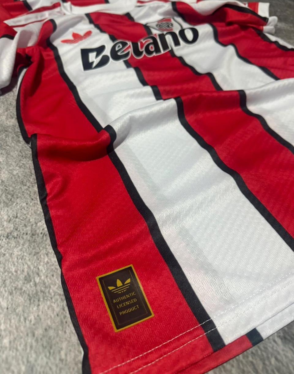 Camiseta River Tricolor - Imagen 2