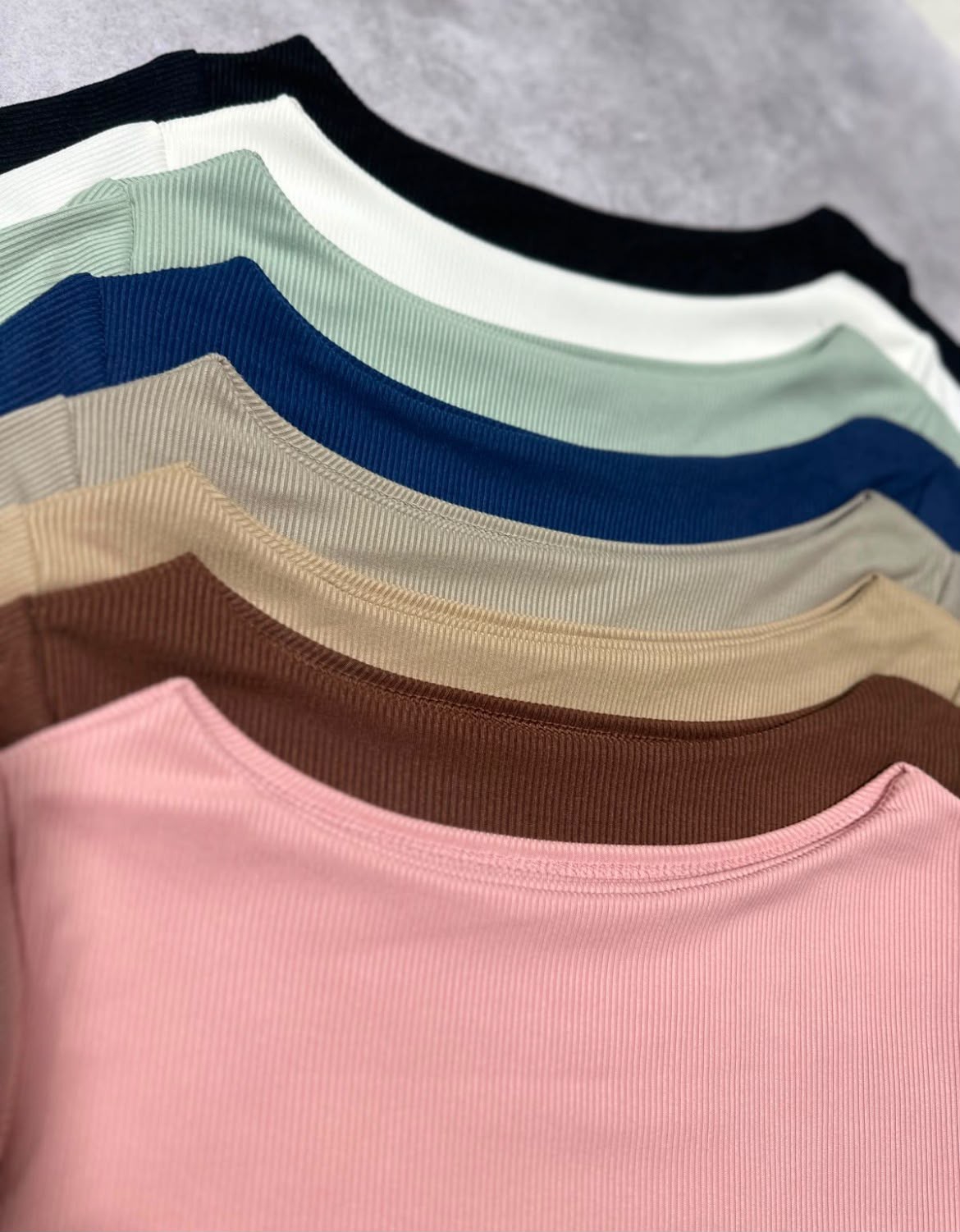 Remera Cuello Bote - Imagen 2