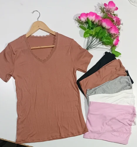 Remera Rib Morley Viscosa Talle Unico con Puntilla ..cuello en V y Cuello Redondo