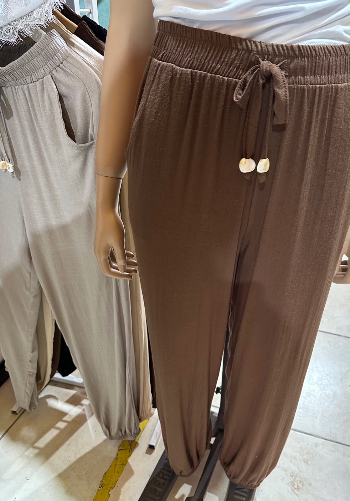 Baloon  Lino Pantalon - 25db4527-3607-4f4c-8912-0f39724896a9.jpeg
