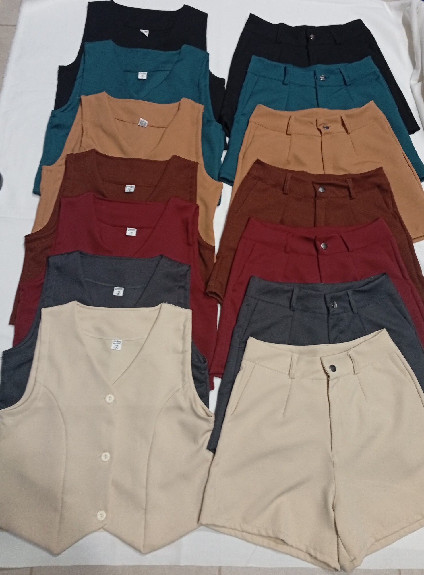 Conjunto Sastrero Corto - Imagen 2