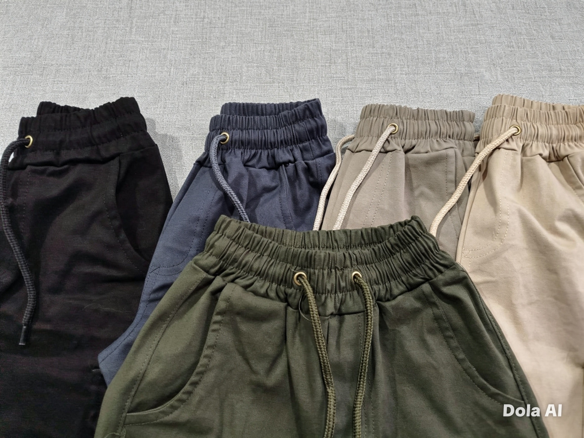 Bermudas Cargo en Gabardina Elastisada - Imagen 2