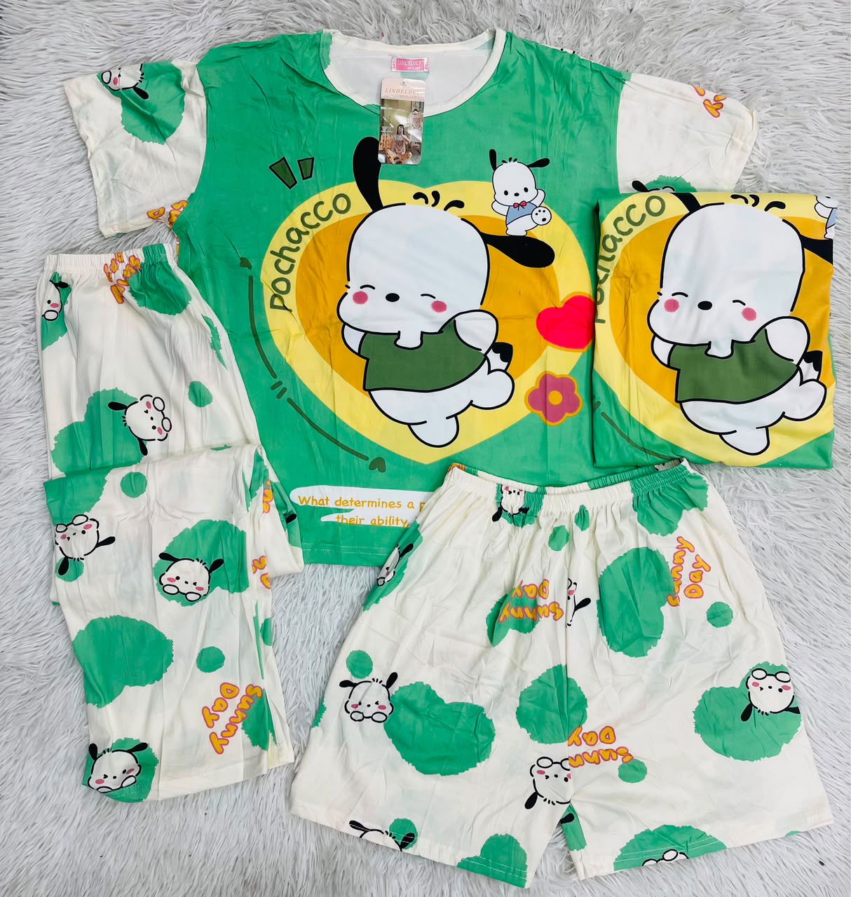 Pijama 4 Piezas - e0aa13b8-1738-4659-b2f5-67077ebd58db.jpeg