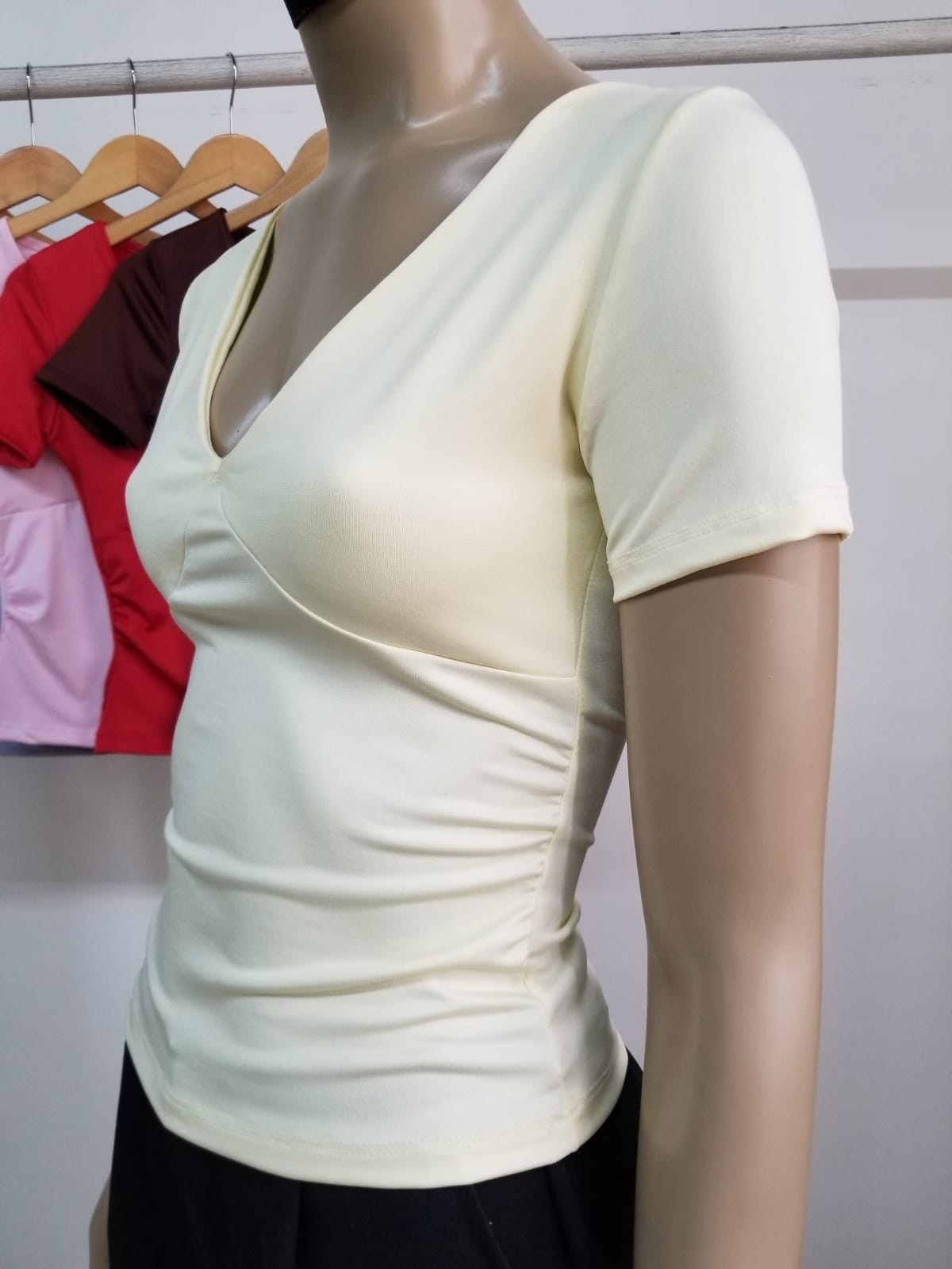 Remera Elena - Imagen 2