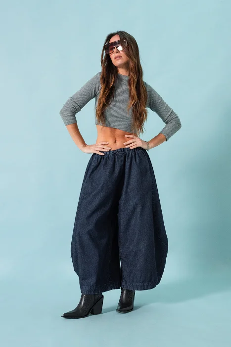 1339 Pantalón Denim "volumen"